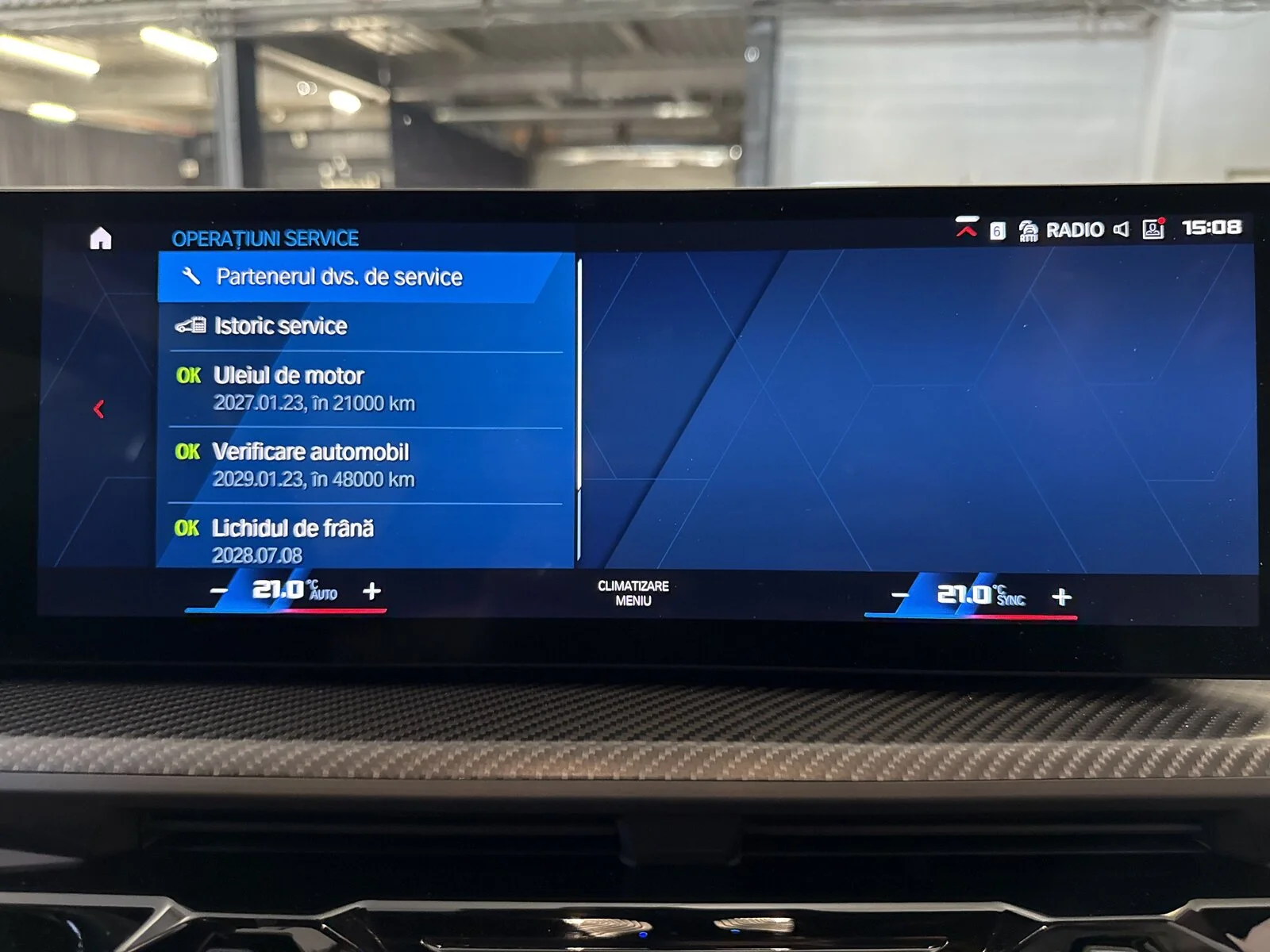 BMW XM PLUG-IN HYBRID în leasing operațional MOOV