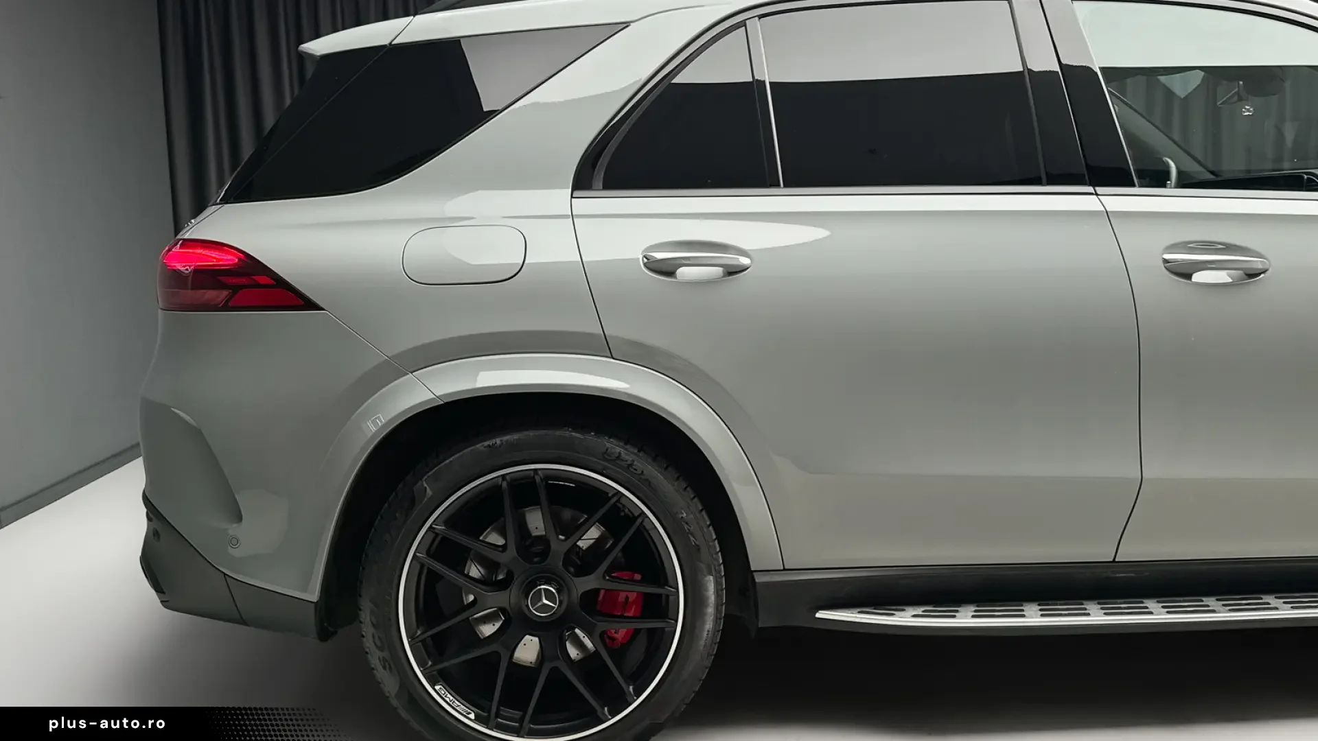 MERCEDES-BENZ GLE în leasing operațional MOOV