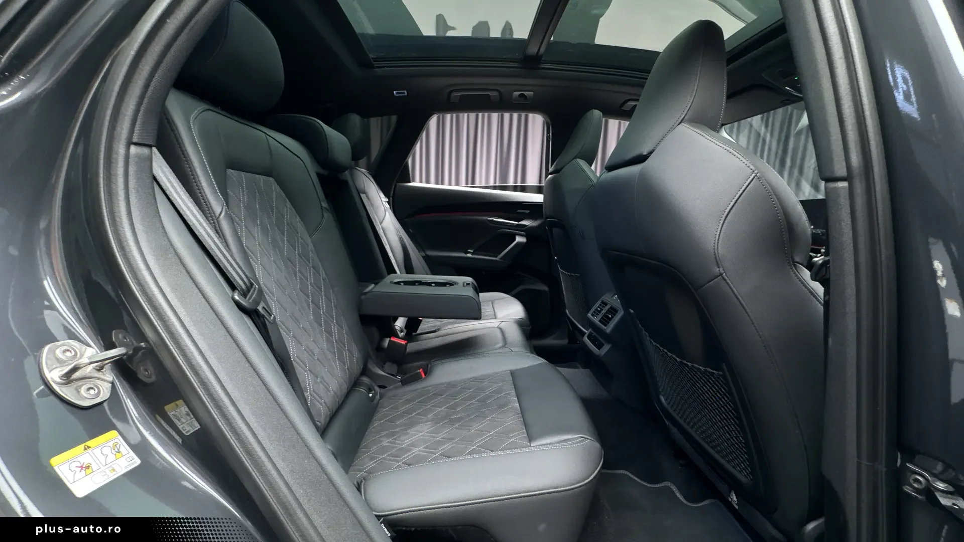 AUDI Q5 în leasing operațional MOOV