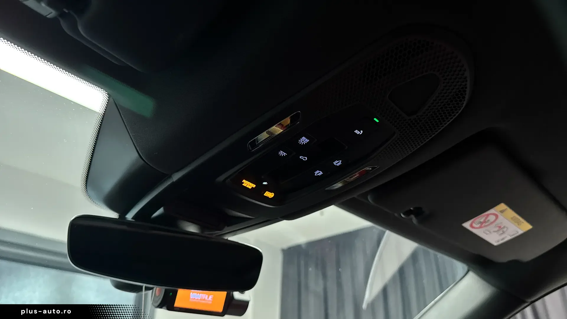 PORSCHE Cayenne în leasing operațional MOOV
